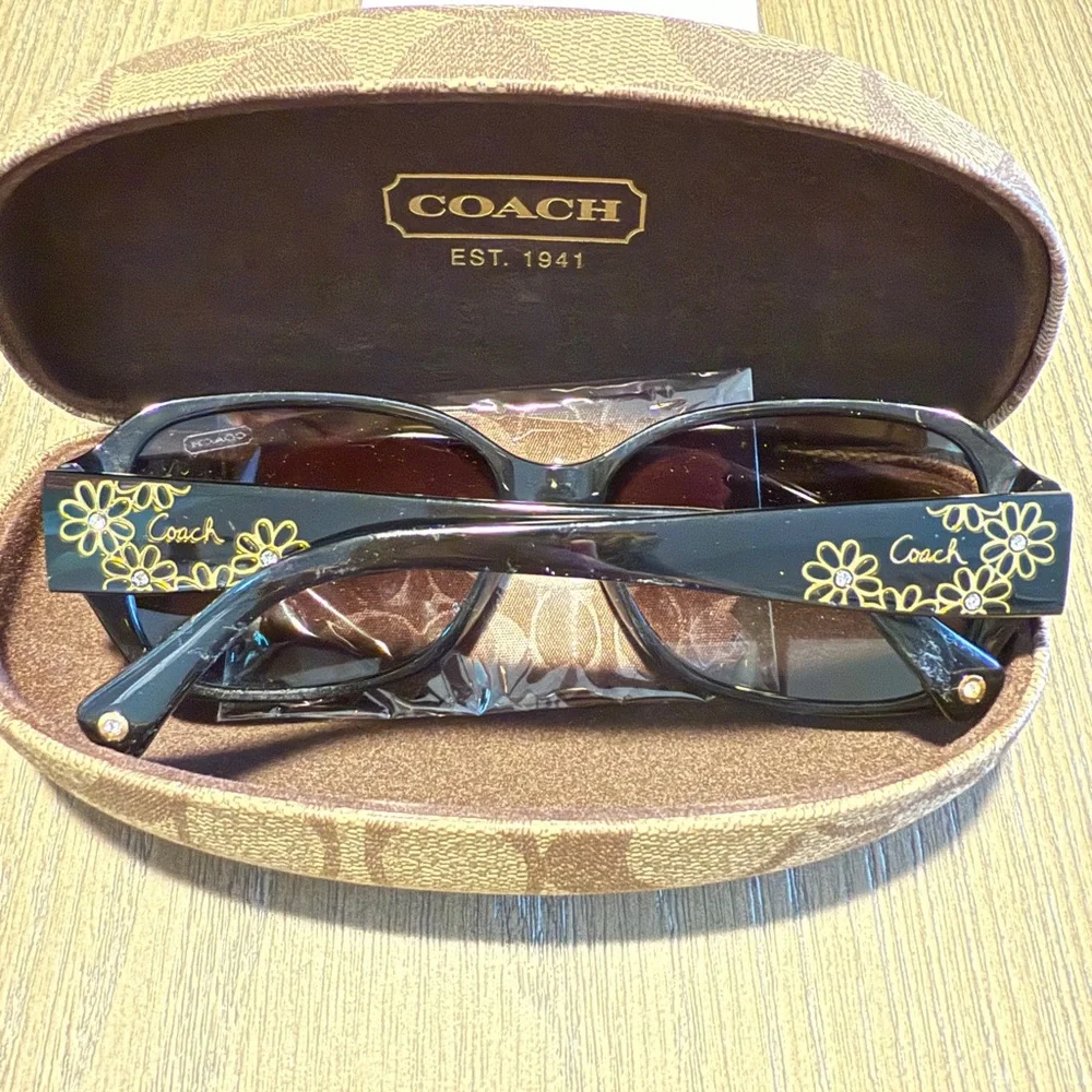 Coach Black Reese Sunglasses - Picture 8 of 11